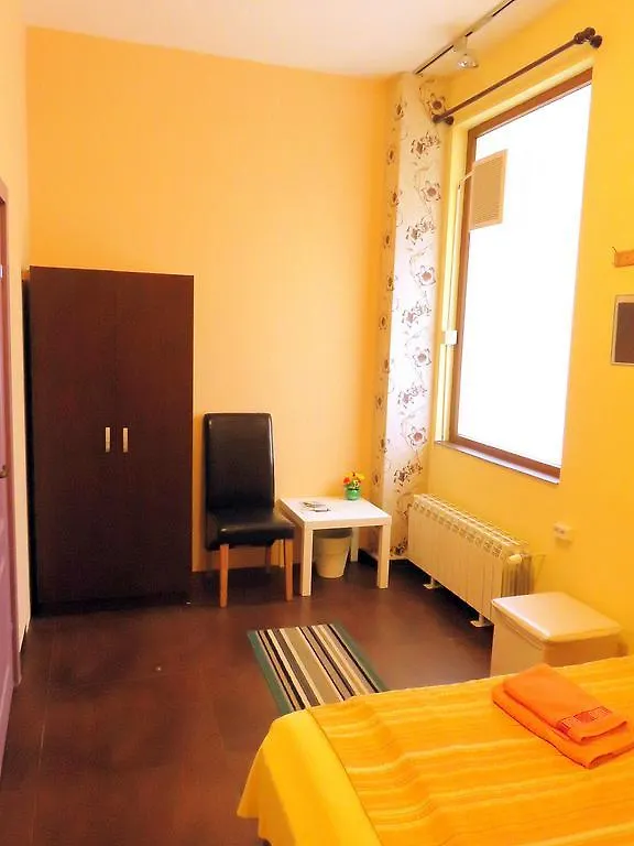 Like Home Guest Rooms Sofia Pensiune