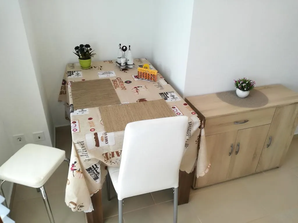 Like Home Guest Rooms Sofia 0*,